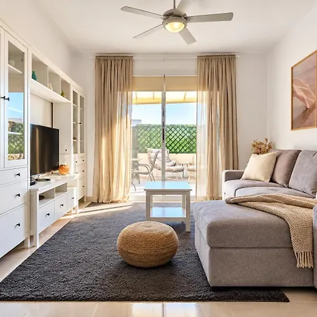 Alithea Townhouse By Staycom *
